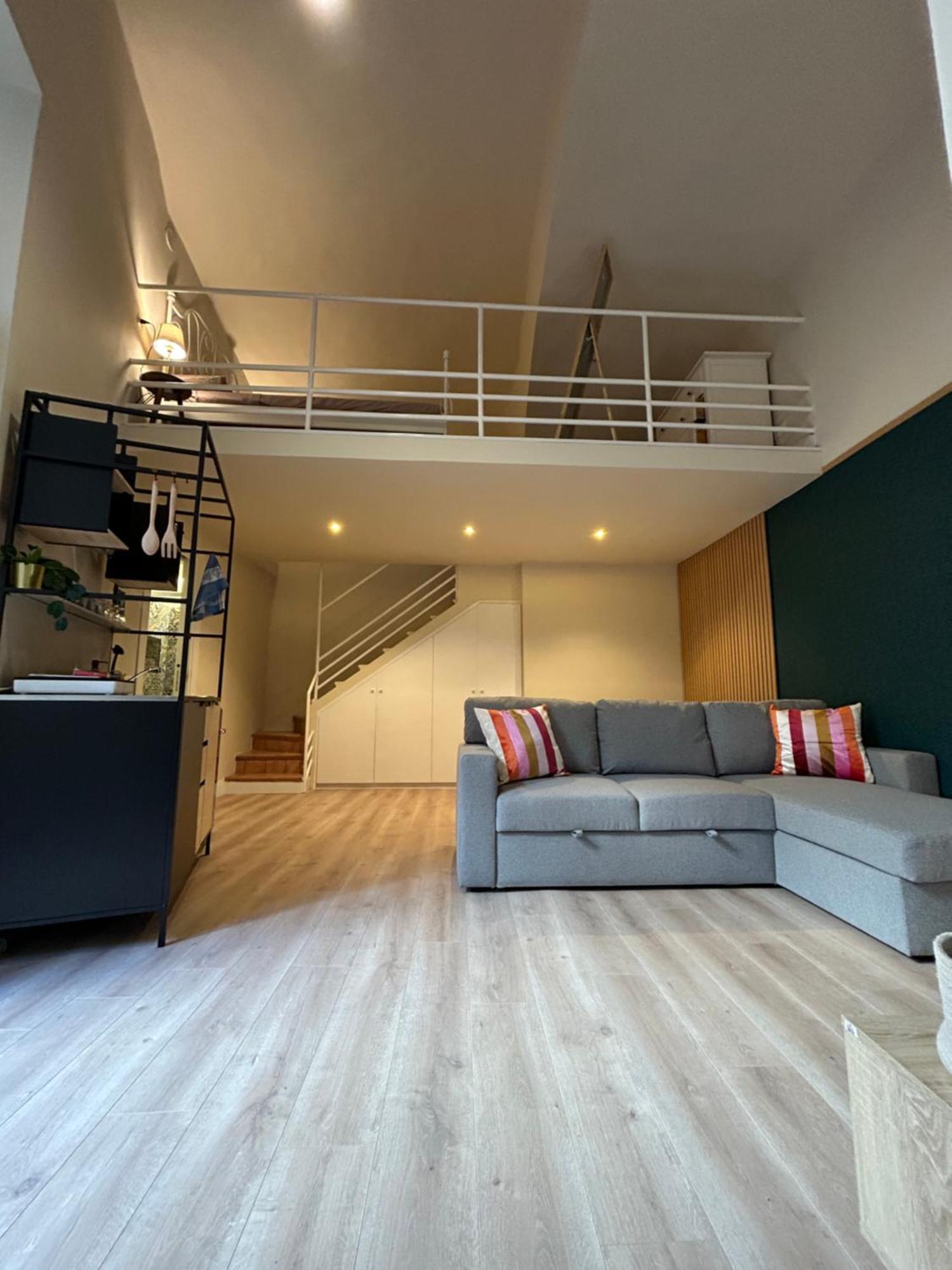 Casa Diva A 5 Passi Dal Museo Archeologico Apartment เนเปิลส์ ภายนอก รูปภาพ